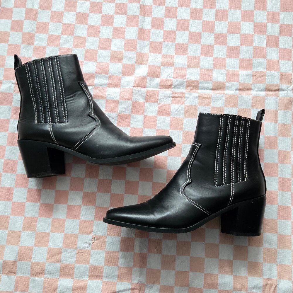 Pretty little thing loretta boots size 7